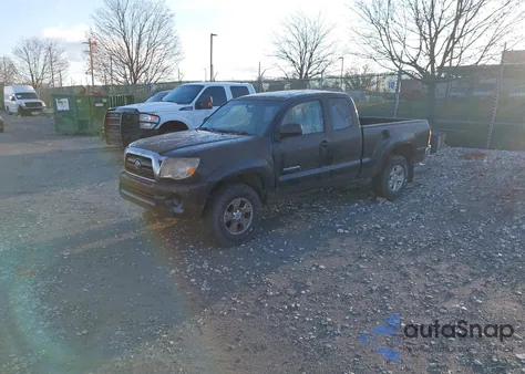 2008 Toyota Tacoma from USA, damaged, VIN 5TEUX42N68Z567600